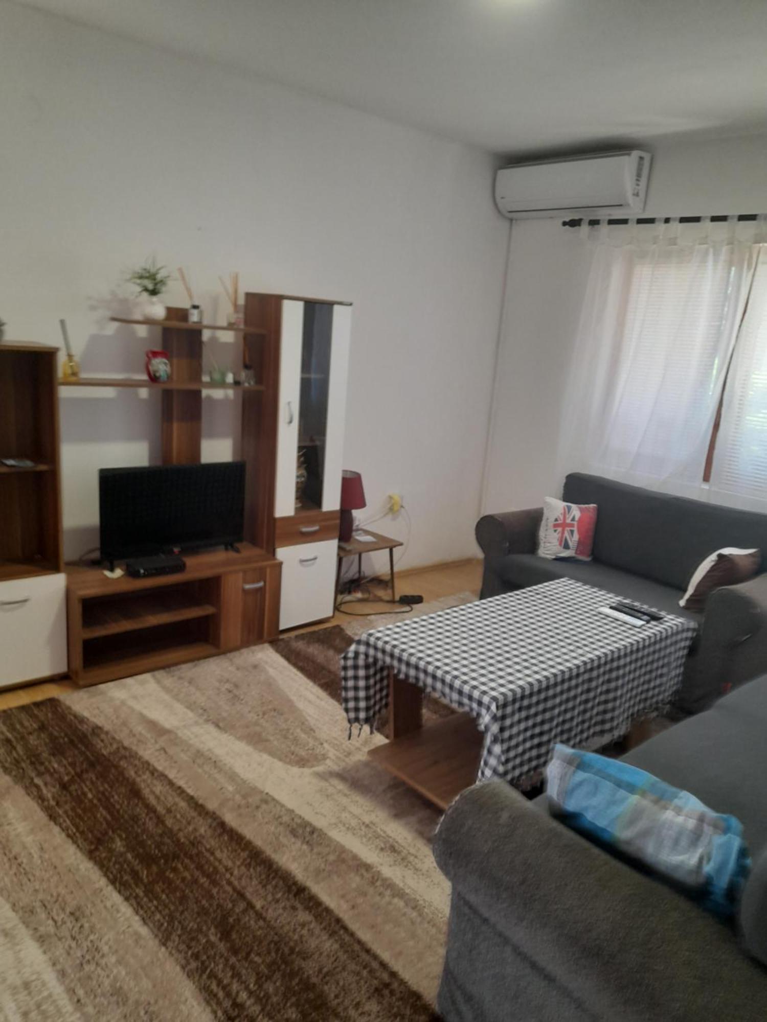 Apartman Avdic موستار الغرفة الصورة